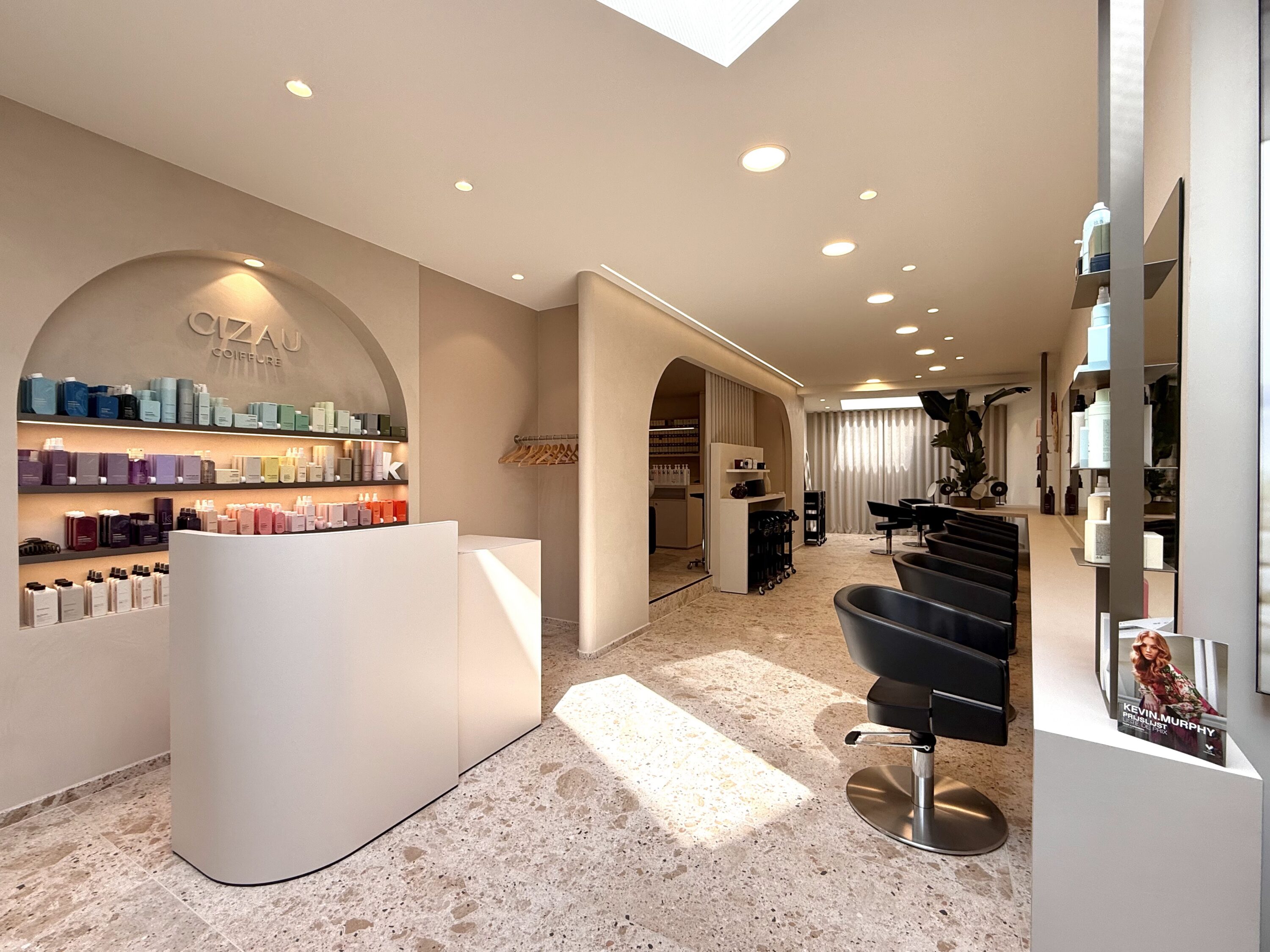 Kapsaloninrichting PAC interiors - Cizau Brugge