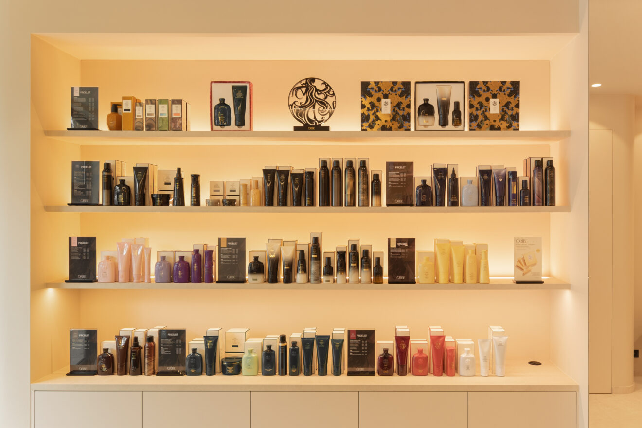must-hair Brasschaat - kapsaloninrichting PAC interiors
