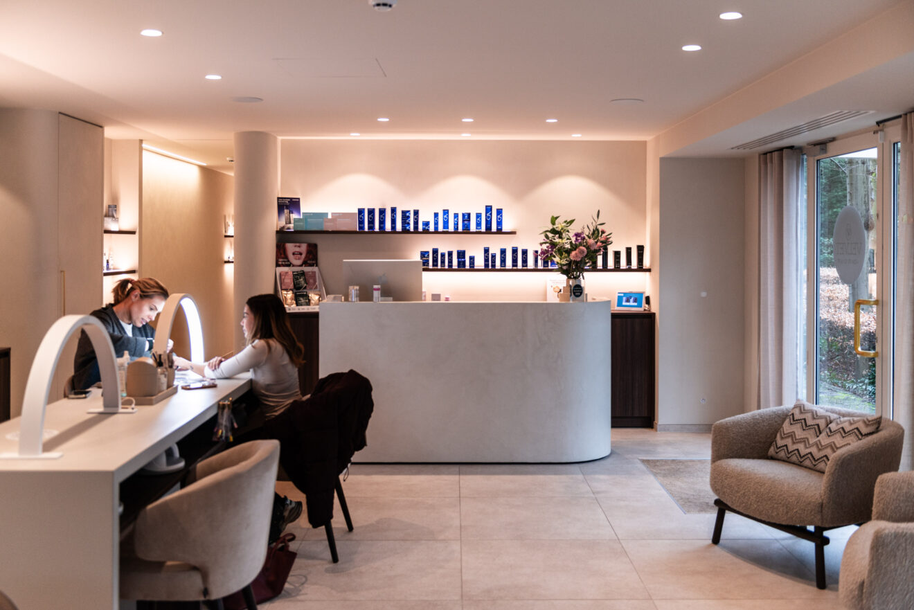 Velvel Beauty Brasschaat - Beautysaloninrichting PAC interiors