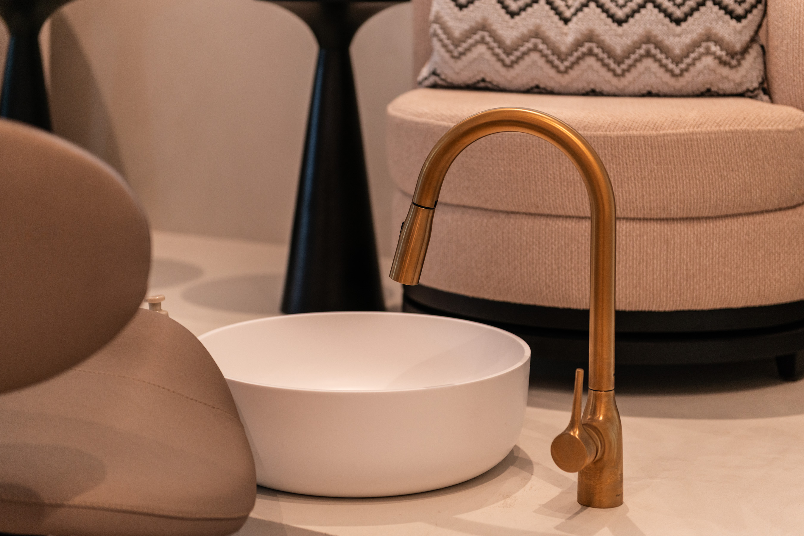 Velvel Beauty Brasschaat - Beautysaloninrichting PAC interiors