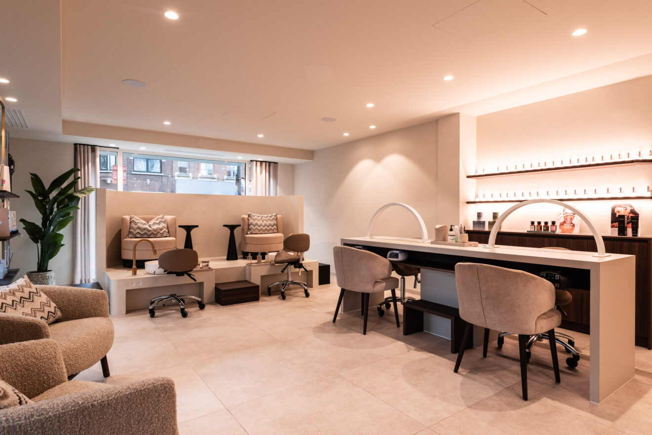 Velvel Beauty Brasschaat - Beautysaloninrichting PAC interiors