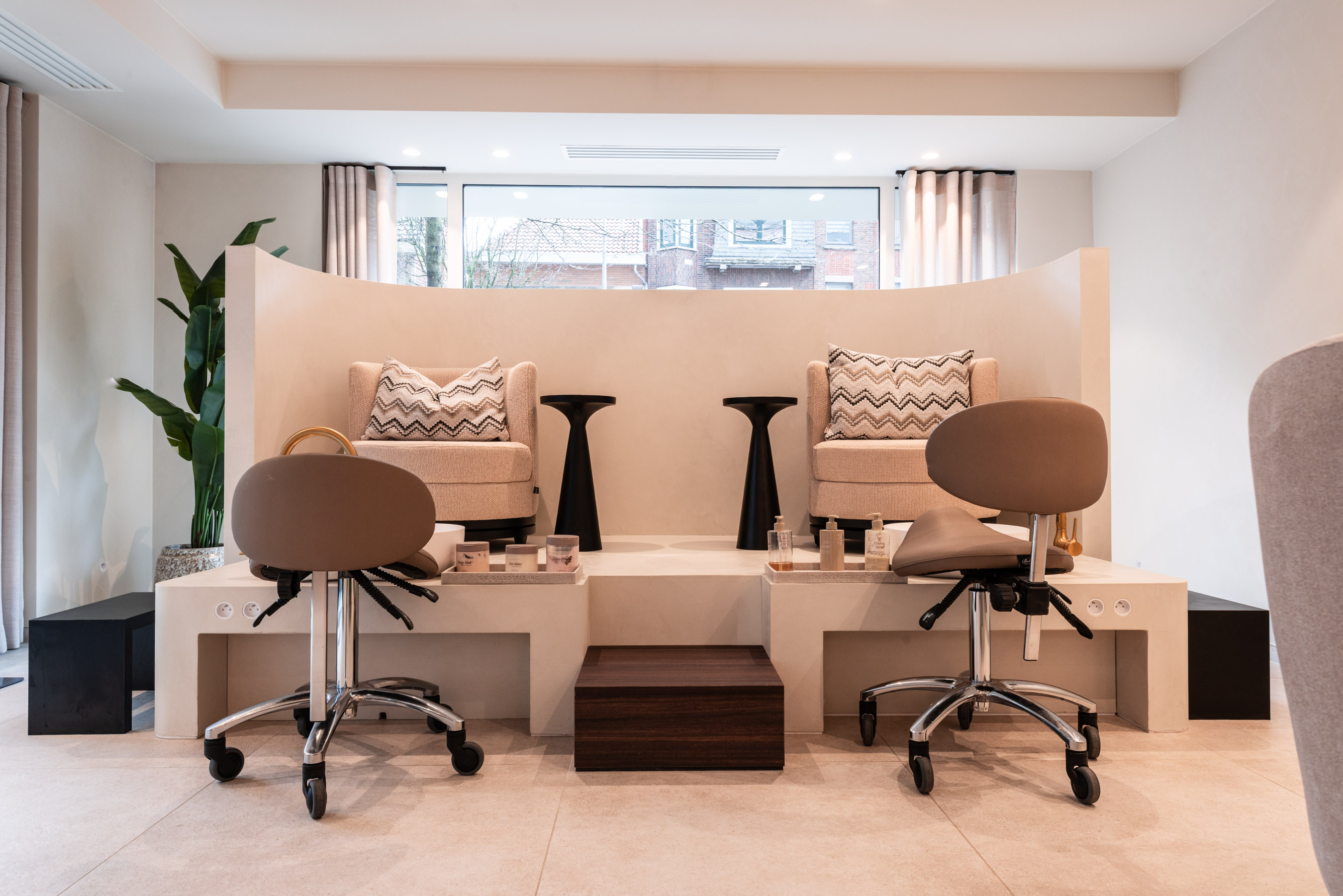 Velvel Beauty Brasschaat - Beautysaloninrichting PAC interiors